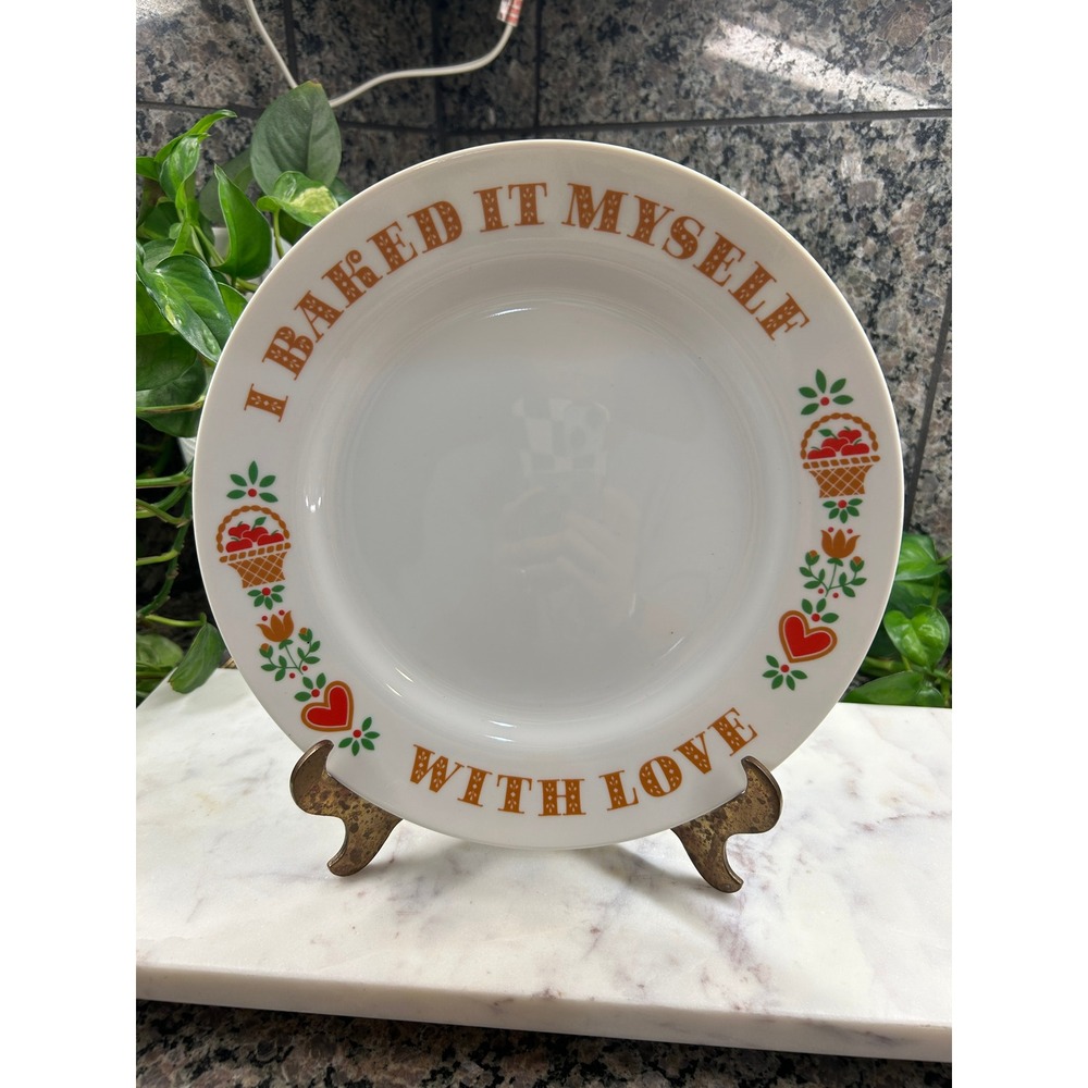 Vintage 1982 Avon Baked With Love Porcelain Plate Folk Art Apple Heart 8.25"